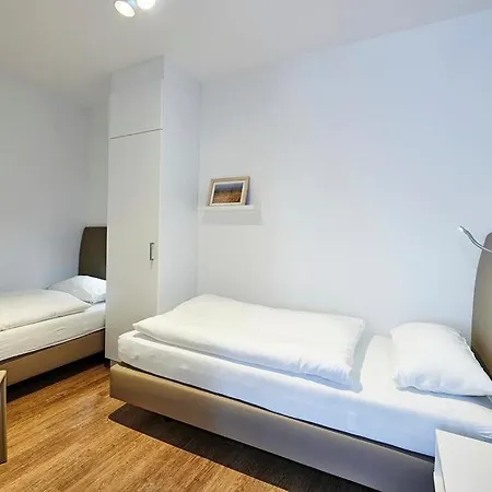 Deichhäuser Anna Küste Deichhäuser Anna Küste 3-11